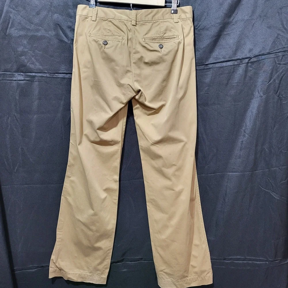 Gap Women Straight Fit Straight Leg‎ Khaki Cotton Pants Size 4 Regular